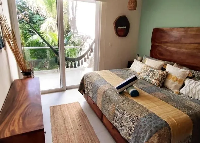 Nido De Tortuga With Access And Private Jacuzzi Apartment